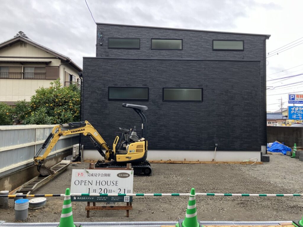 中区船越町 Ⅰ様邸　外構工事始まりました！