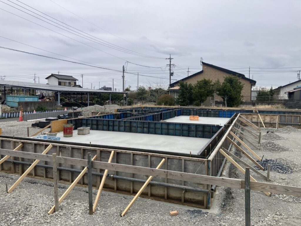 中央区入野町　Ｉ様邸　　着工しました。