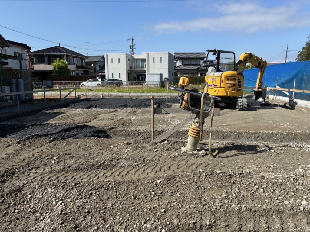 中央区中郡町 Ｉ様邸　基礎工事始まりました!